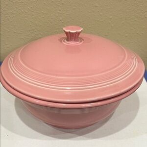 Fiesta Rose pink covered casserole dish 2 qt